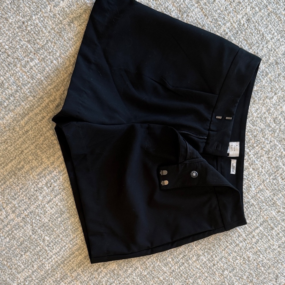 a new day Women's High Waist Black Shorts